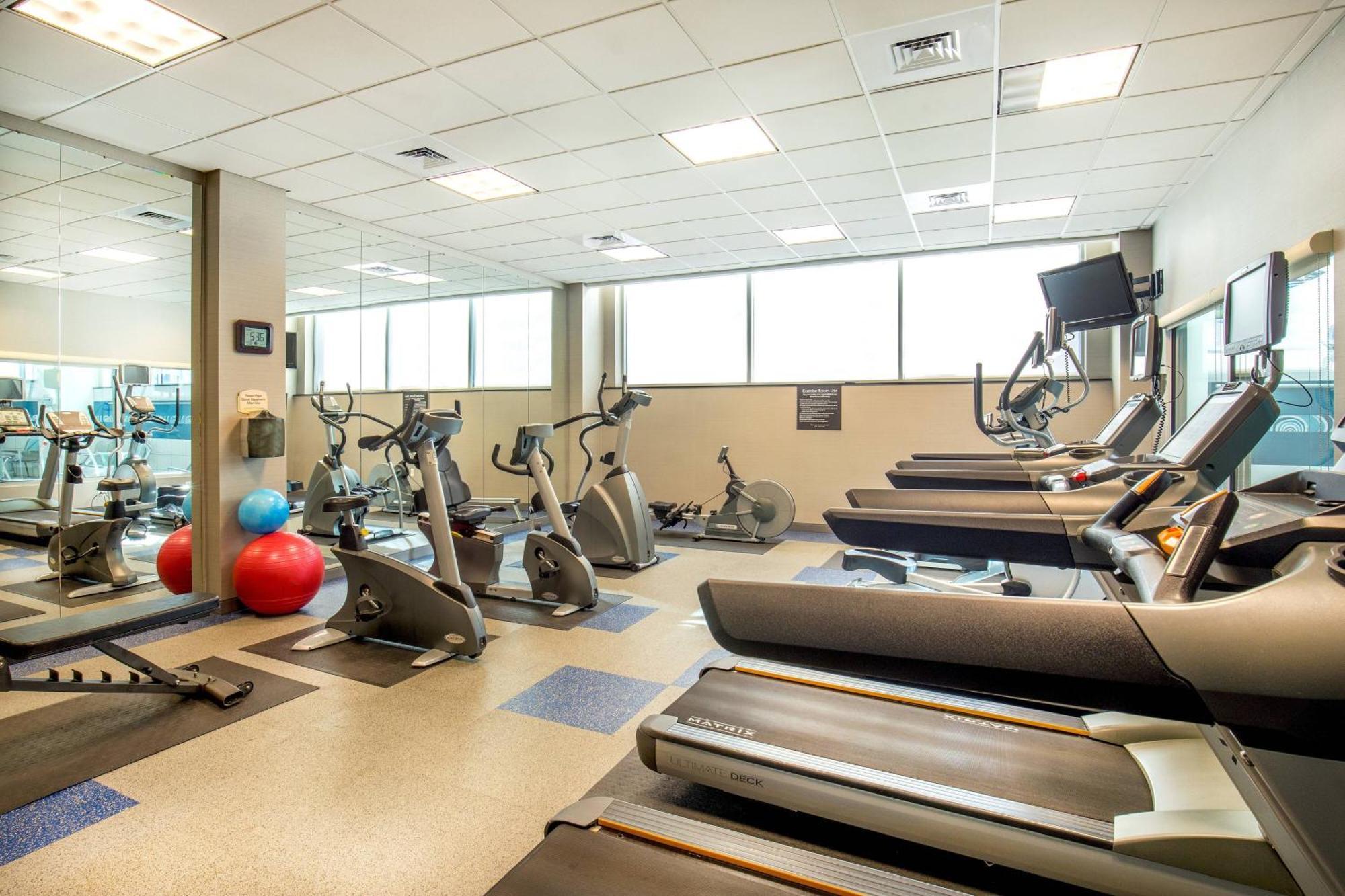 Residence Inn Portland Downtown Waterfront Bagian luar foto
